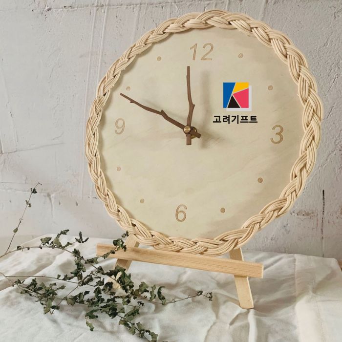 Đồng hồ treo tường handmade bằng gỗ KG-00001 - Korea Gift