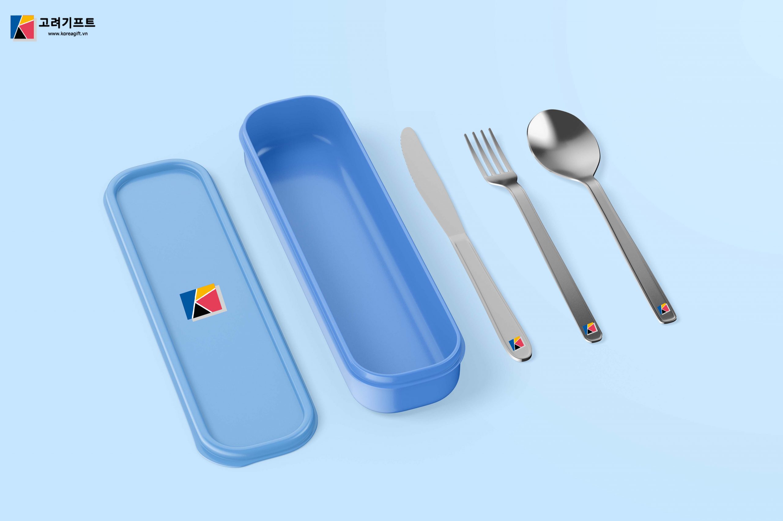 Travel Flatware Set Mockup