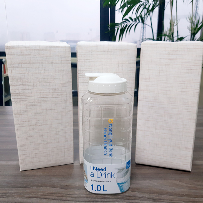 BÌNH NƯỚC NHỰA LOCK&LOCK 1000ML - in logo 3