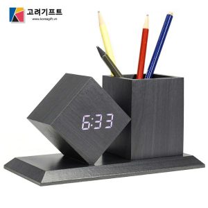 Dong Ho Go Led Kiem Hop Dung But 2