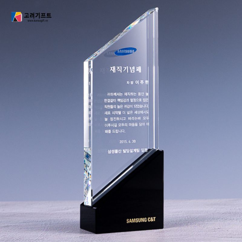 Ky Niem Chuong Pha Le 32 1 Ky Niem Chuong Pha Le 32 1